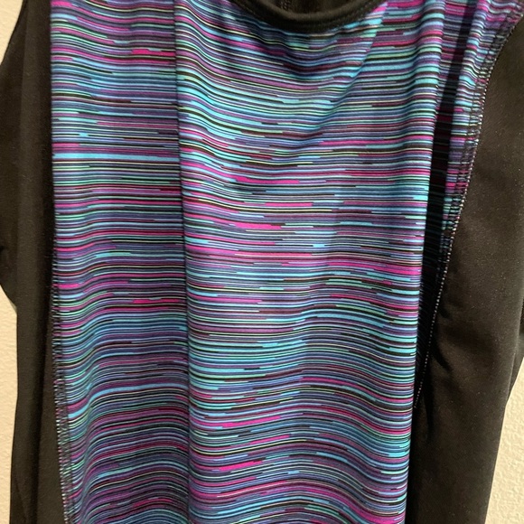 Women’s Champion XXL T back athletic tank Black with multi colored front… - Picture 4 of 4